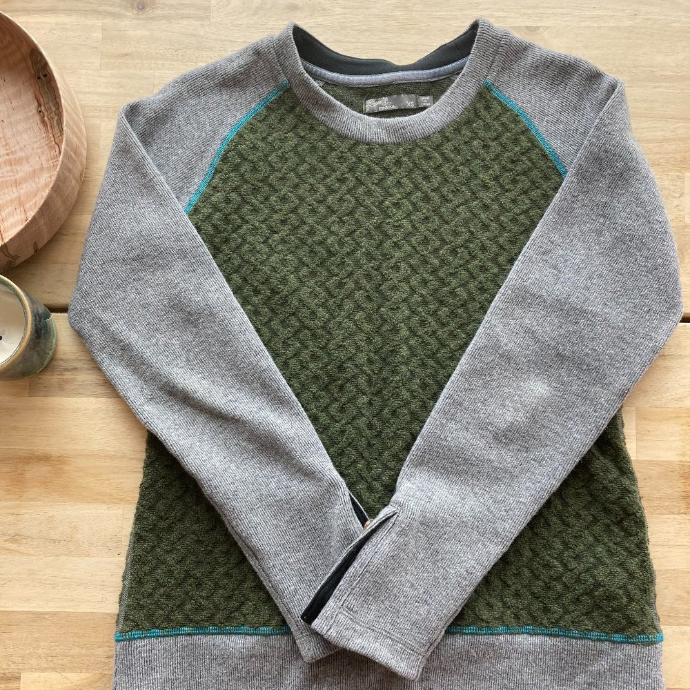 Women's Prana Aya Sweater in Cargo Green